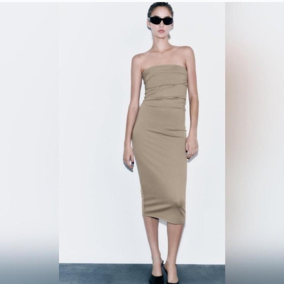 NEW Zara Strapless Ruched Midi Dress Size Medium - Picture 2 of 12